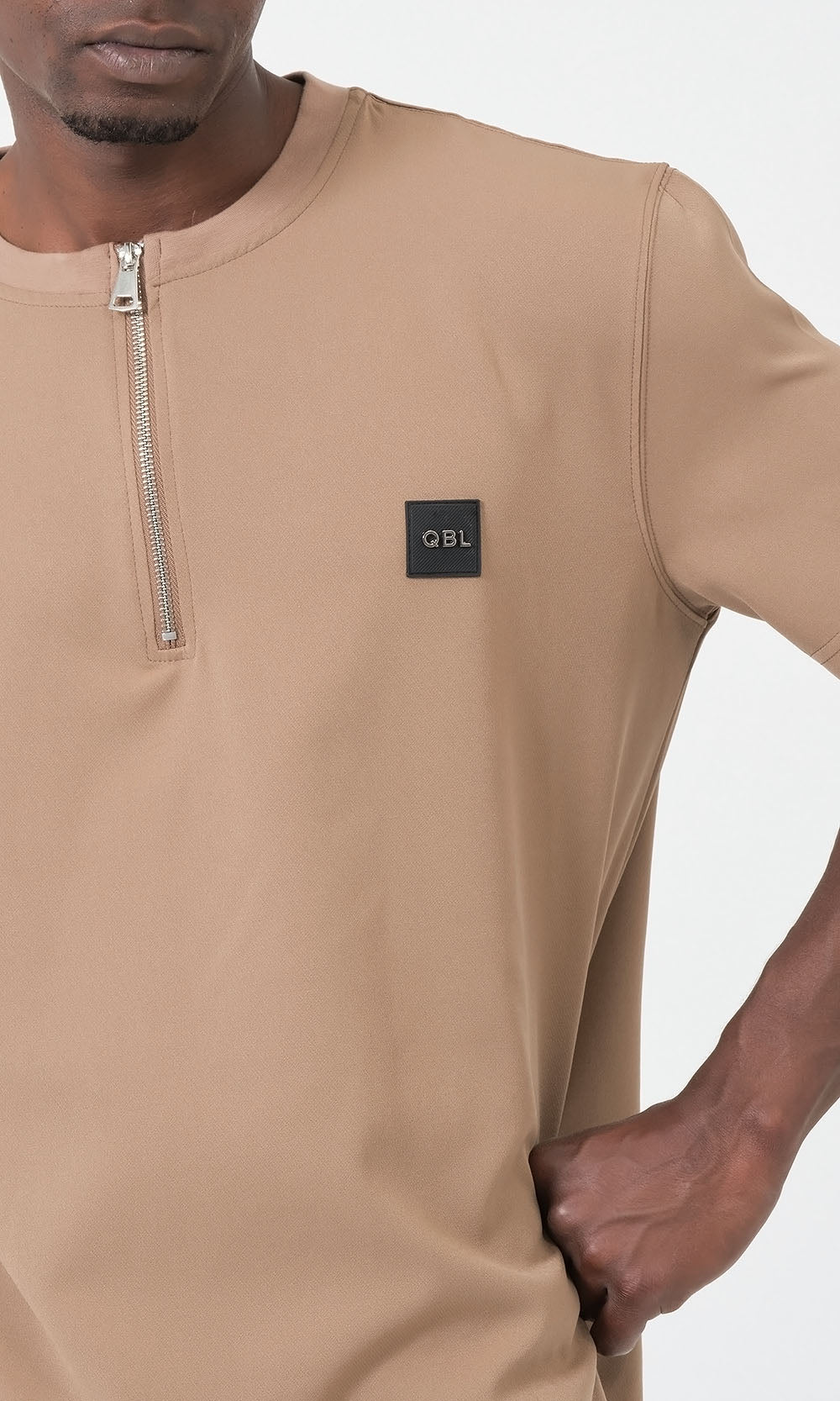 QTE2001 Ensemble Qamis court Silent couleur Camel