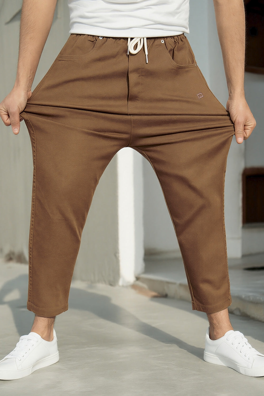 QL Jean sarouel stretch coupe droite marron